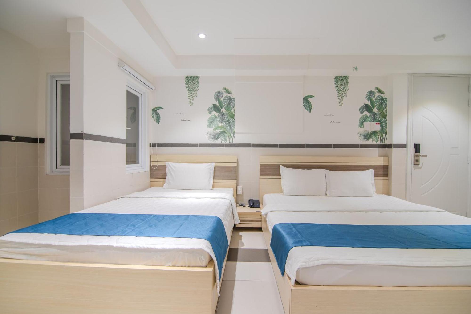 Bin Bin Hotel 5 - Near Lotte Mart D7 Хошимин Екстериор снимка