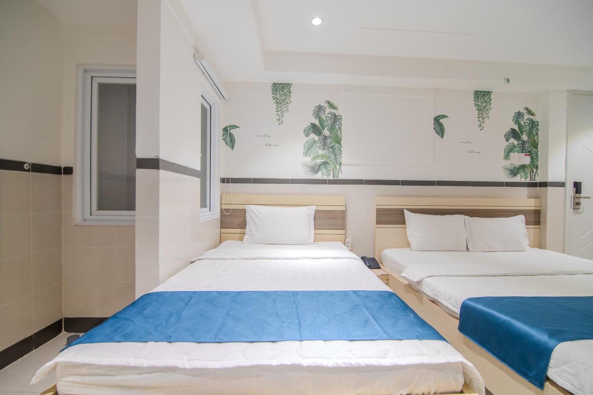 Bin Bin Hotel 5 - Near Lotte Mart D7 Хошимин Екстериор снимка