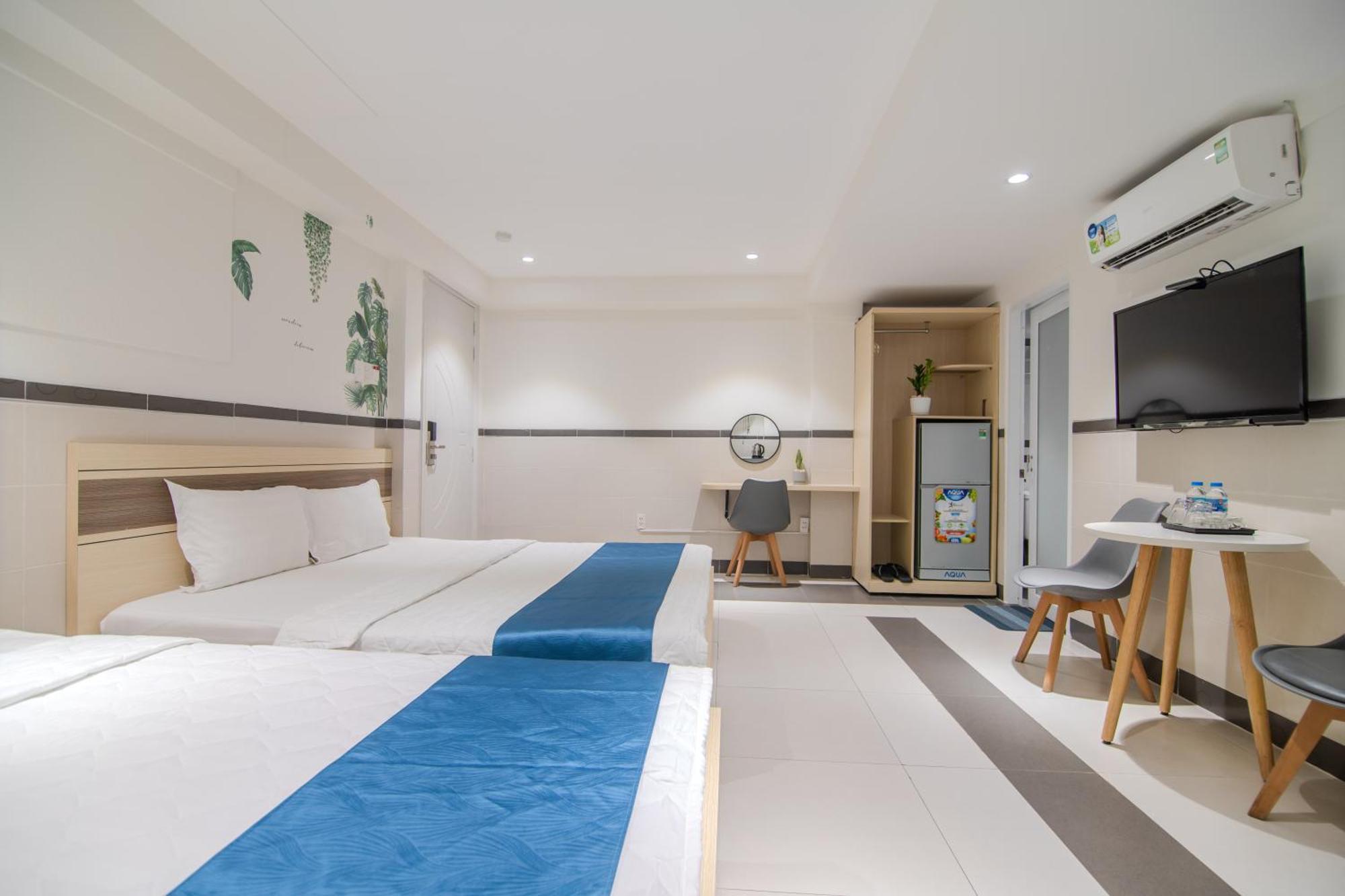 Bin Bin Hotel 5 - Near Lotte Mart D7 Хошимин Екстериор снимка
