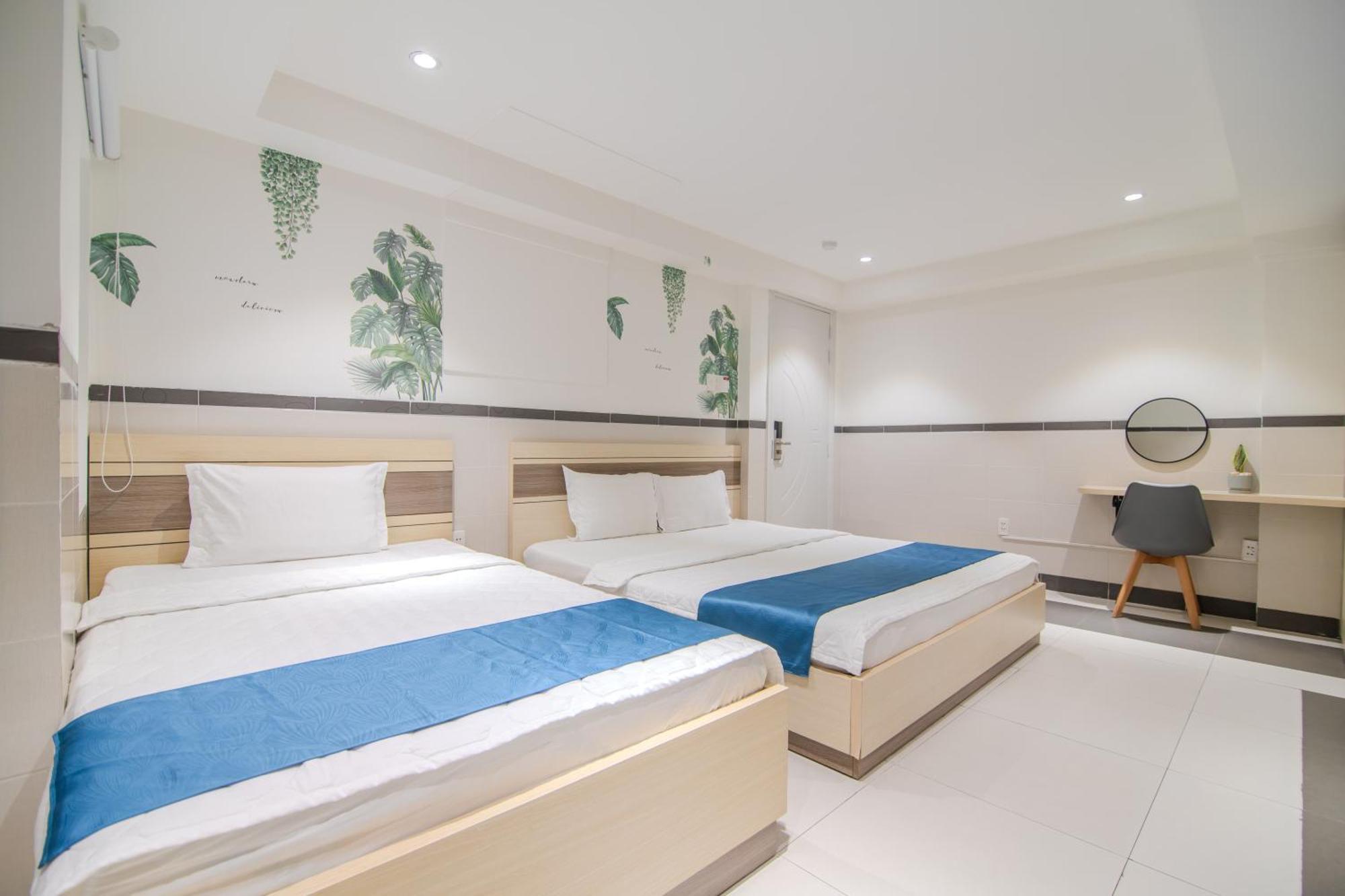 Bin Bin Hotel 5 - Near Lotte Mart D7 Хошимин Екстериор снимка