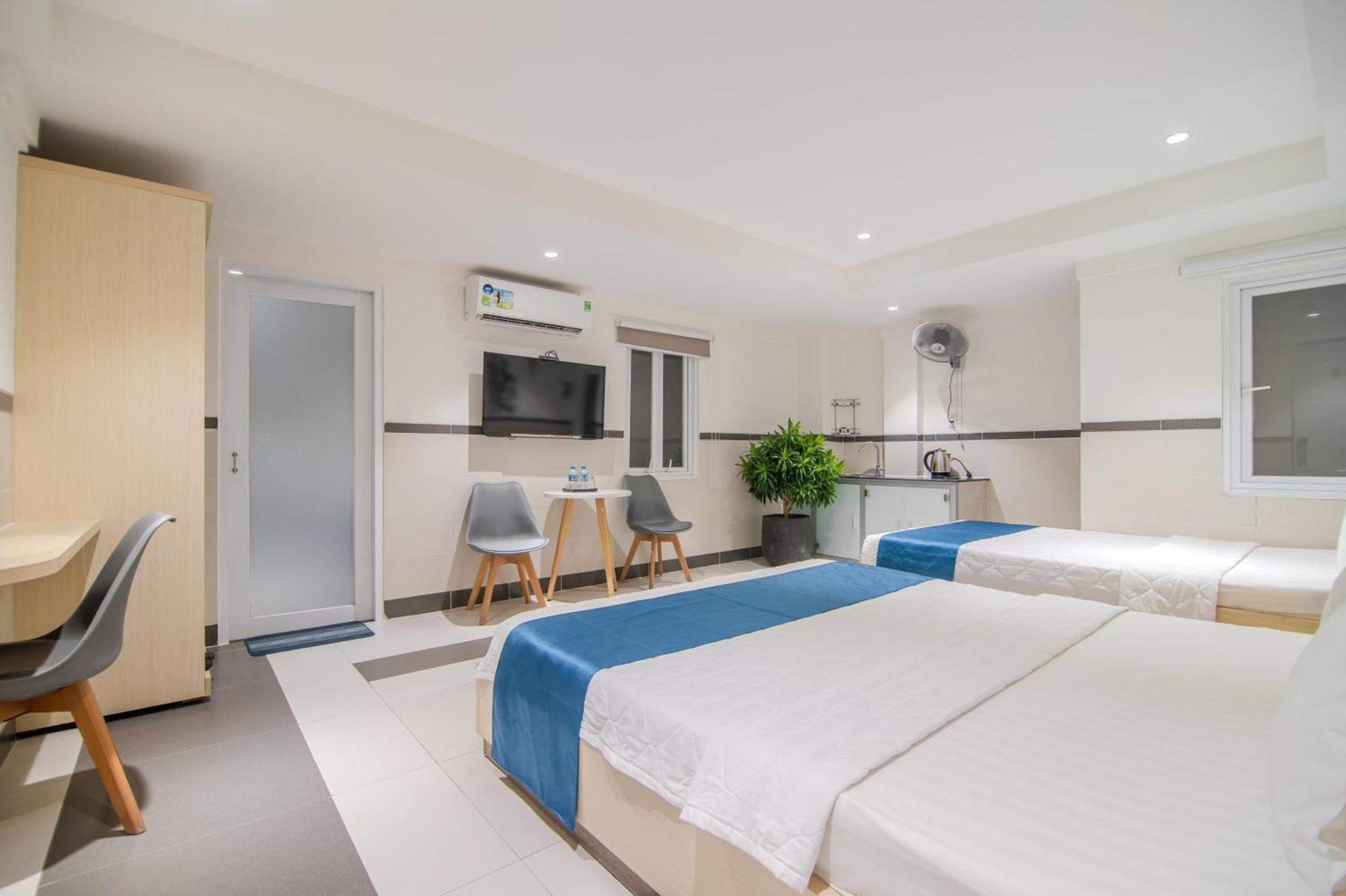 Bin Bin Hotel 5 - Near Lotte Mart D7 Хошимин Екстериор снимка